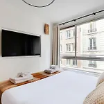 Pick A Flat\'S Apartments In Tour Eiffel - Rue De L\'Amiral Hamelin