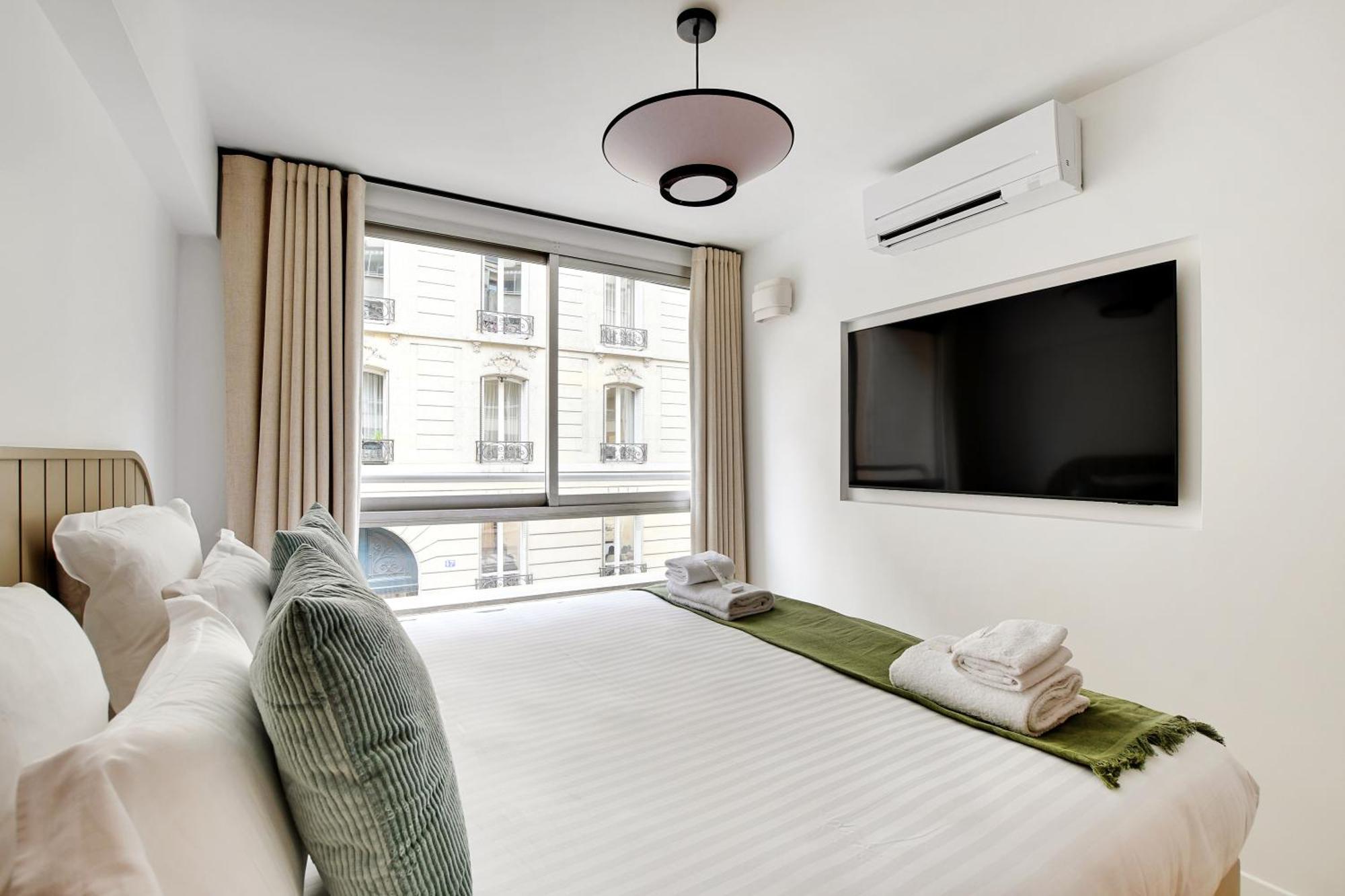 Pick A Flat's In Tour Eiffel - Rue De L'amiral Hamelin * Parijs